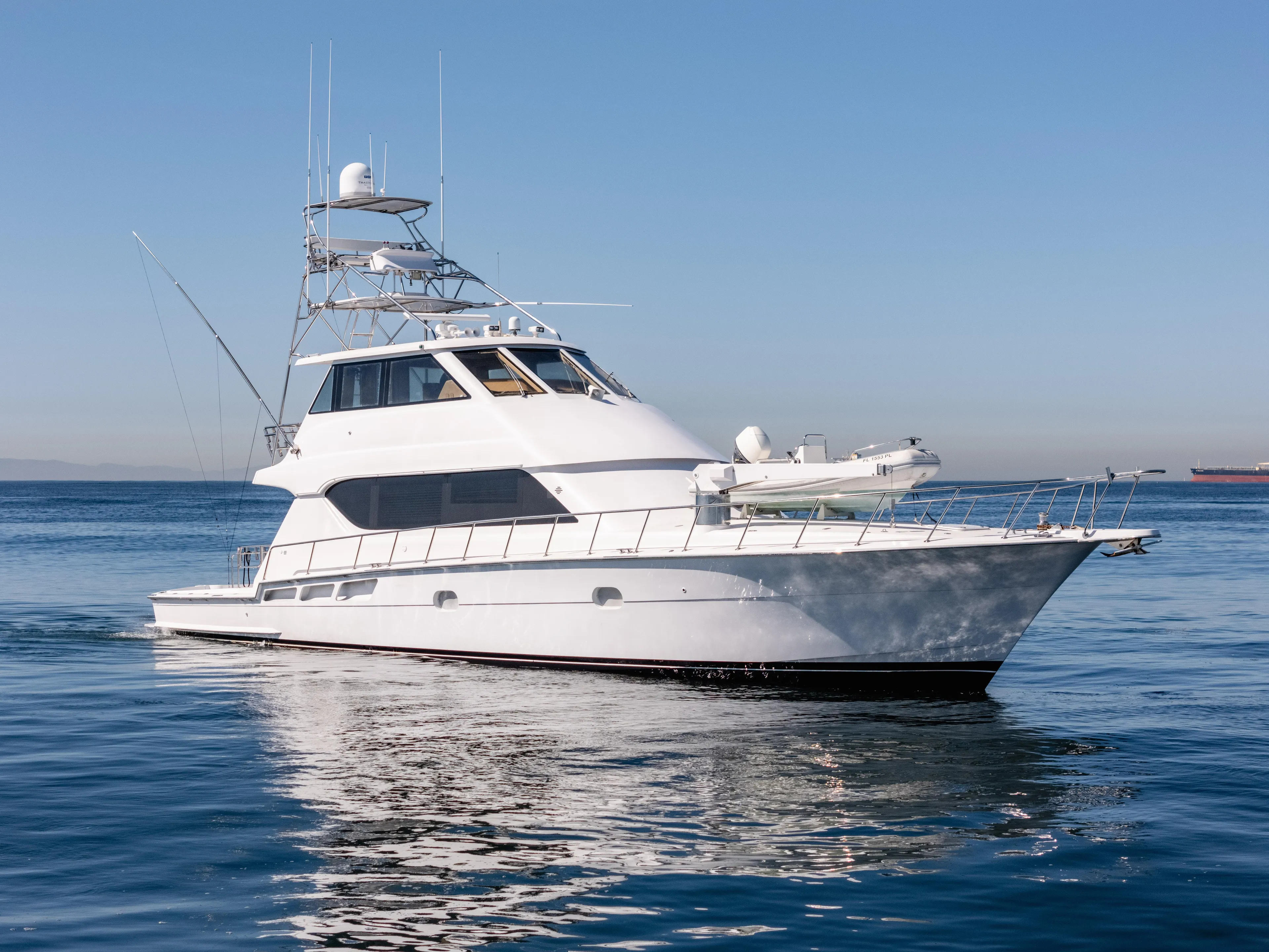 Hatteras 70 Convertible
