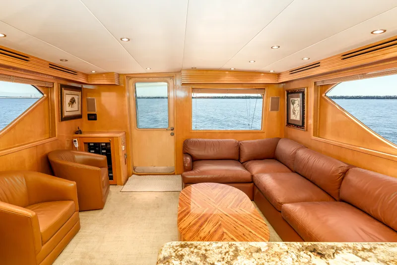 Grunt Yacht Photos Pics 