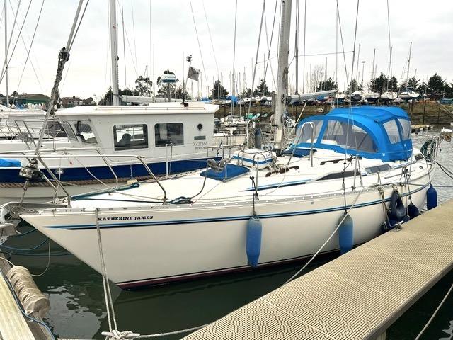 1987 Moody 346 Centre Cockpit for sale - YachtWorld