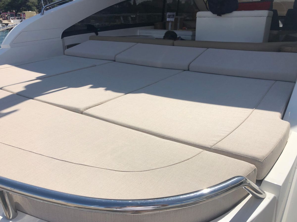 2008 Princess 52 