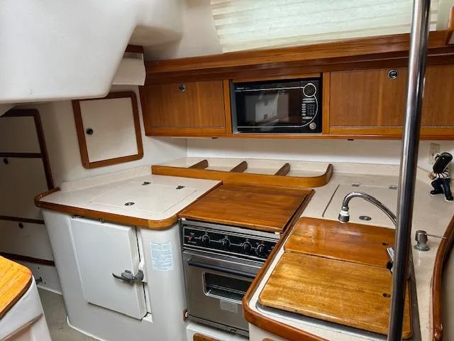 Arlion Yacht Photos Pics 