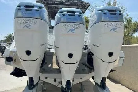  Yacht Photos Pics 2020 Nor-Tech 390 boat with triple Mercury 400R outboard engines.