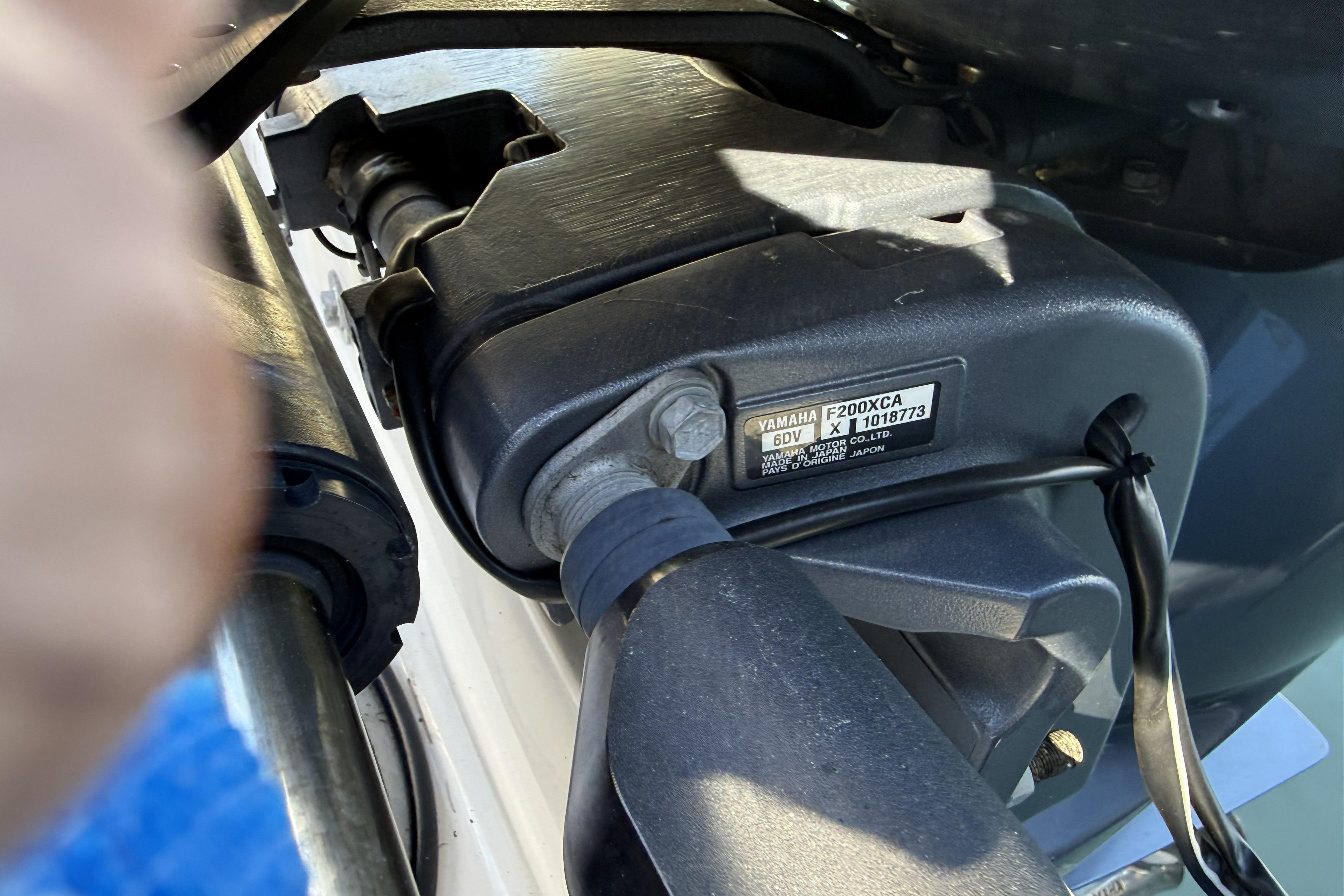 2022 Grady-White Freedom 275 - Image 15