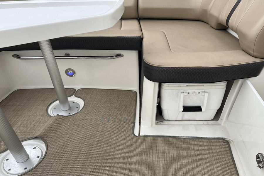 2018 Sea Ray 350 Sundancer