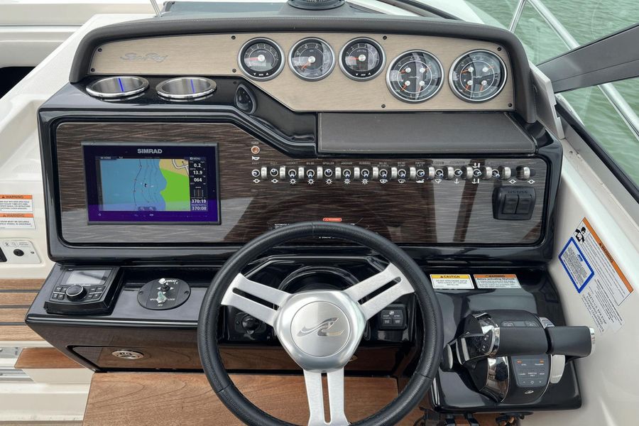 2018 Sea Ray 350 Sundancer
