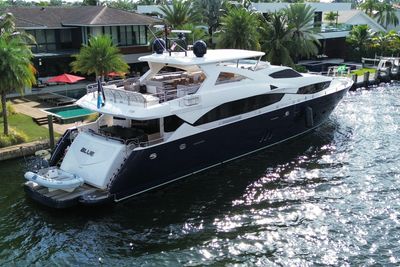 Yacht