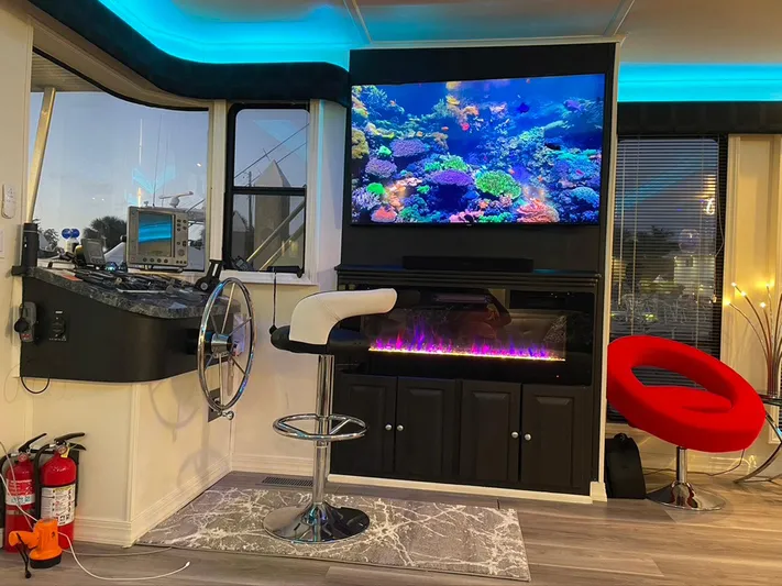 Slippery When Wet Yacht Photos Pics 