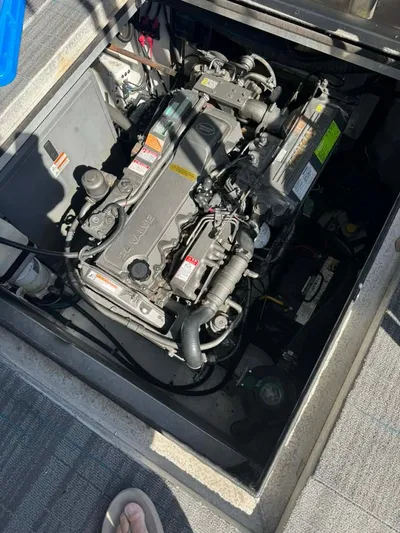 Slippery When Wet Yacht Photos Pics 