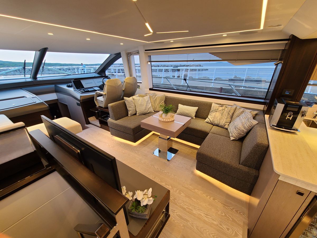 2023 Sunseeker 68 