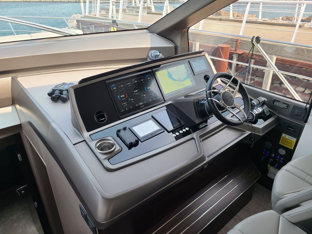 2023 Sunseeker 68 