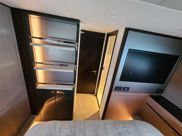 Sweet Tina Yacht Photos Pics 