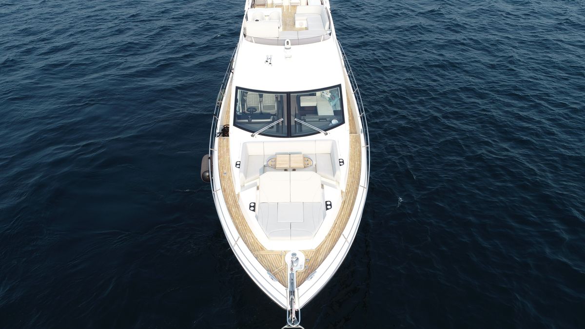 2023 Sunseeker 68 