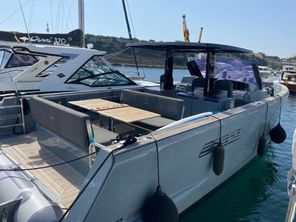2017 Fjord 40 Open