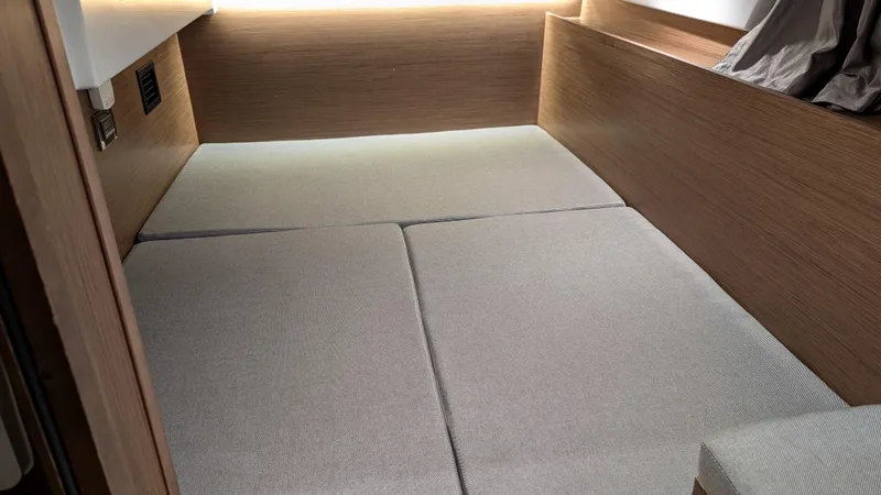 Knot Workin Yacht Photos Pics 