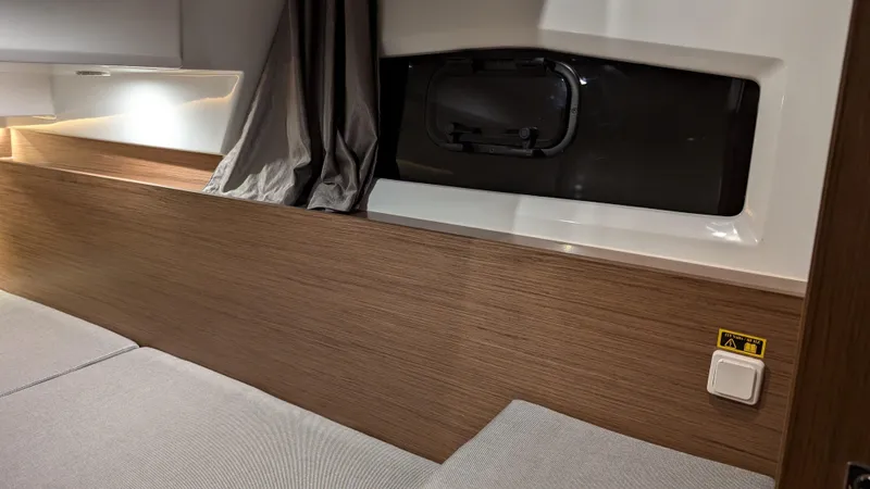 Knot Workin Yacht Photos Pics 