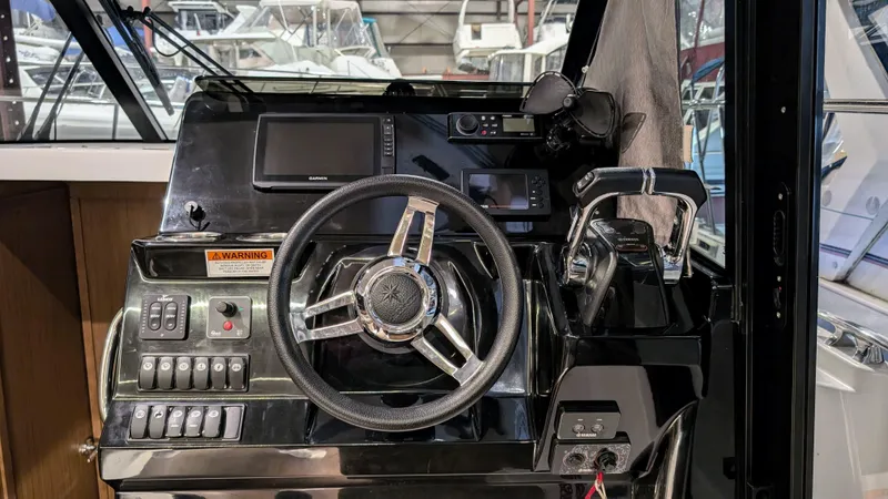 Knot Workin Yacht Photos Pics 