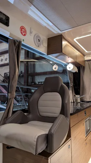 Knot Workin Yacht Photos Pics 