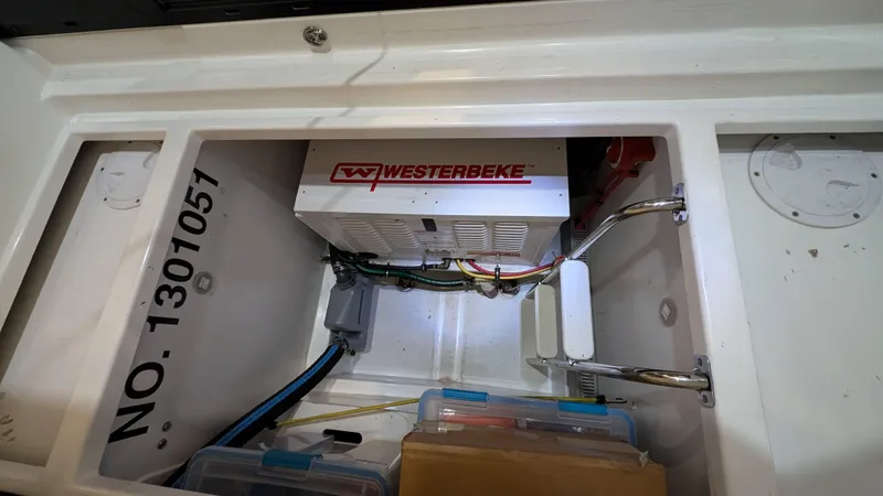 Knot Workin Yacht Photos Pics 