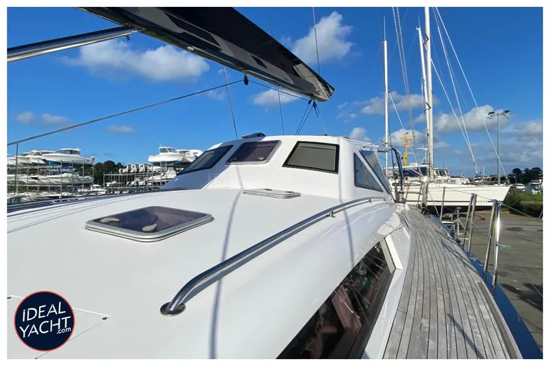 Mary Blue 3 Yacht Photos Pics 65ft Garcia Aluminium Centerboard yacht, 2008 model, docked with clear sky background.