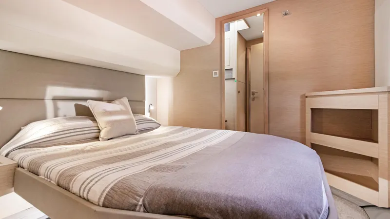 A New Hope Yacht Photos Pics Luxurious bedroom interior of 2018 Fountaine Pajot MY 44 yacht with modern design.