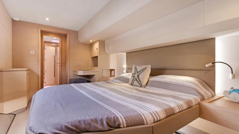 A New Hope Yacht Photos Pics Luxurious bedroom interior of 2018 Fountaine Pajot MY 44 yacht with modern design.