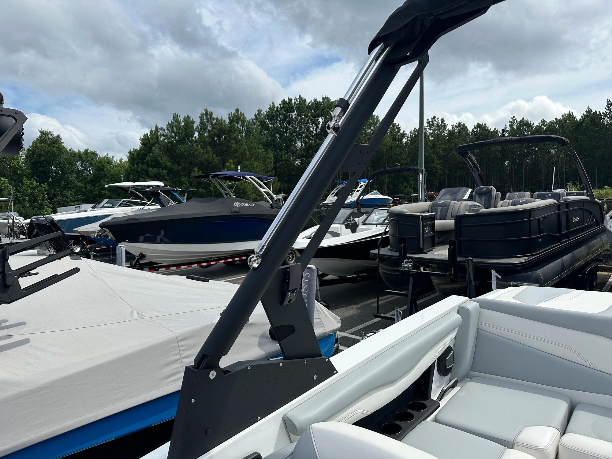2024 Axis T220r Barcos de esquí y wakeboard en venta YachtWorld