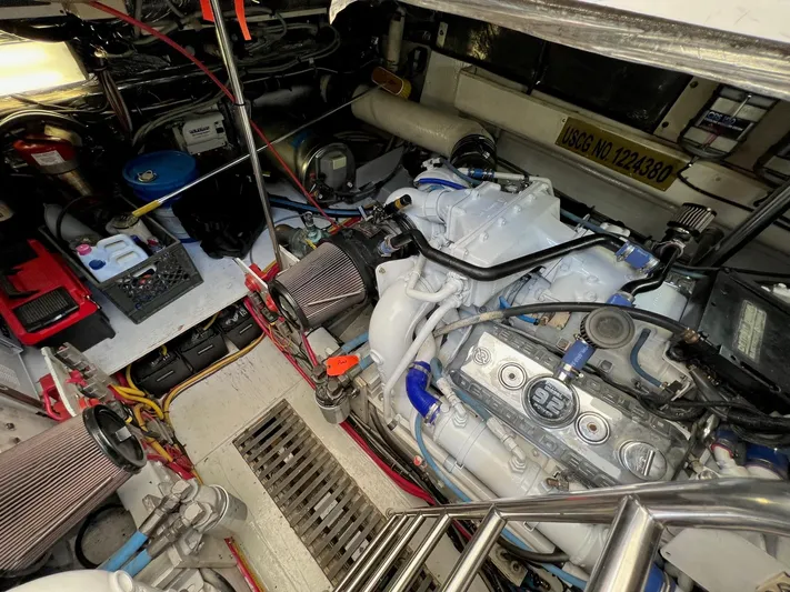 Chaos Yacht Photos Pics 