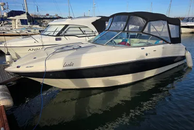 2011 Bayliner 802