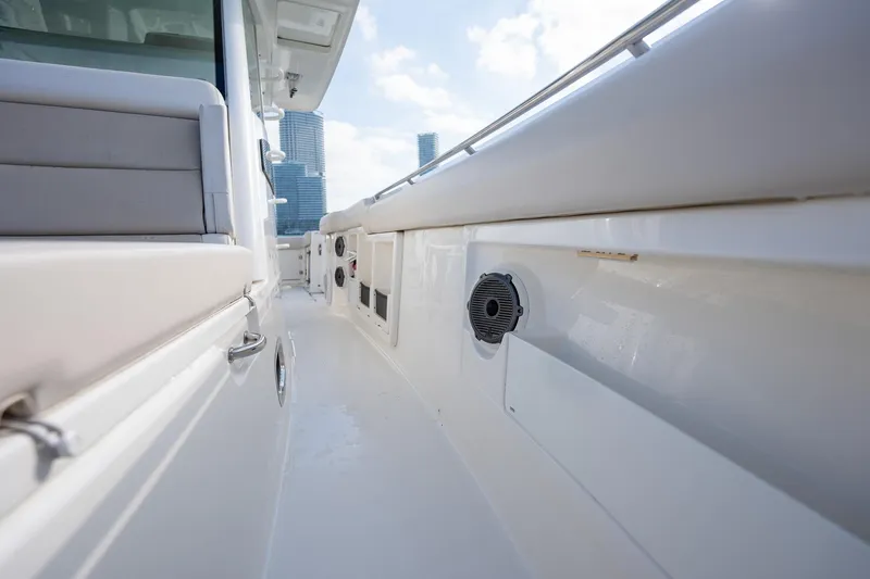 2nd Ammendment Yacht Photos Pics 