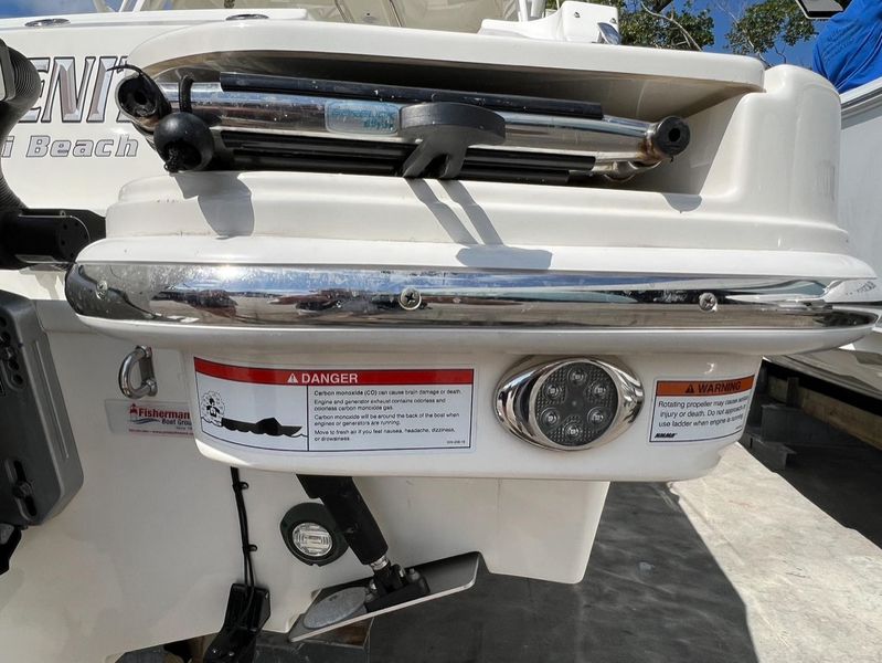 2020 Boston Whaler 280 Vantage