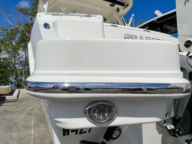 2020 Boston Whaler 280 Vantage