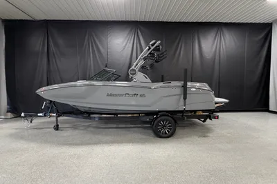 MasterCraft NXT20