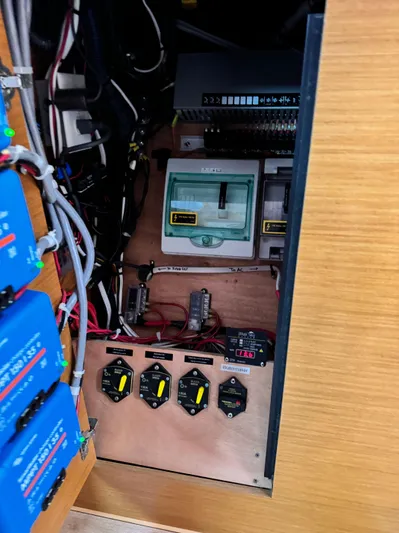 Neverend Yacht Photos Pics 