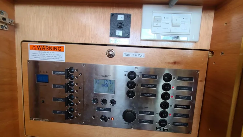 Neverend Yacht Photos Pics 