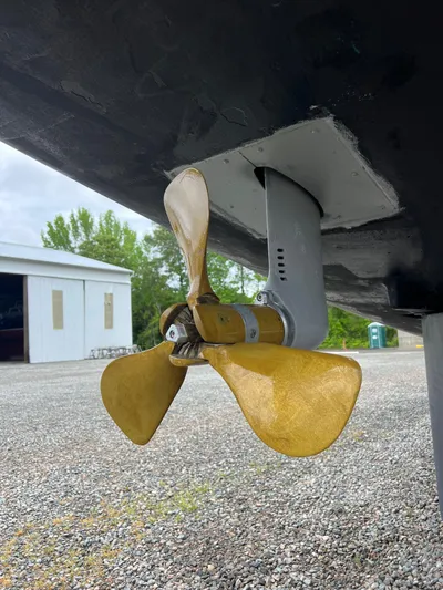 Neverend Yacht Photos Pics 