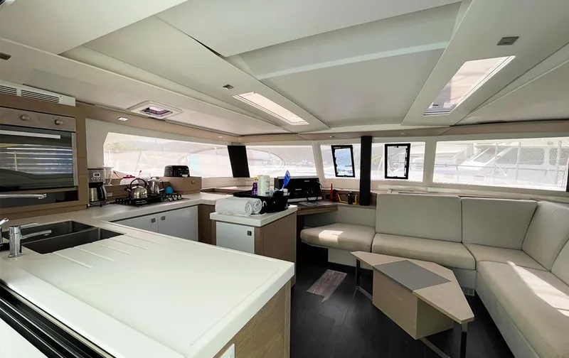 Smile Maker Yacht Photos Pics 