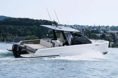 2023 Virtue V10