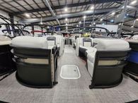 2023 Barletta Corsa 23QC Tri-Toon