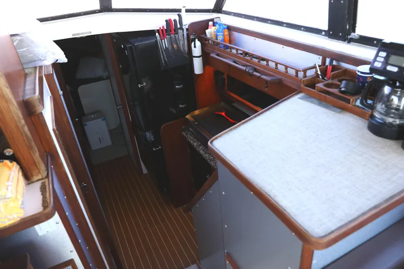 Impulse Yacht Photos Pics 