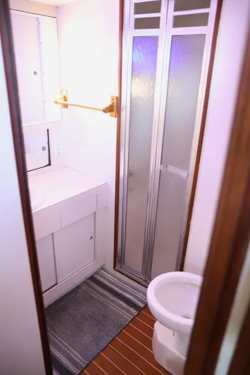 Impulse Yacht Photos Pics 