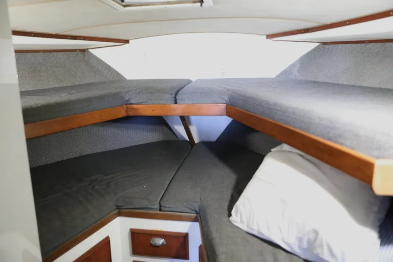 Impulse Yacht Photos Pics 