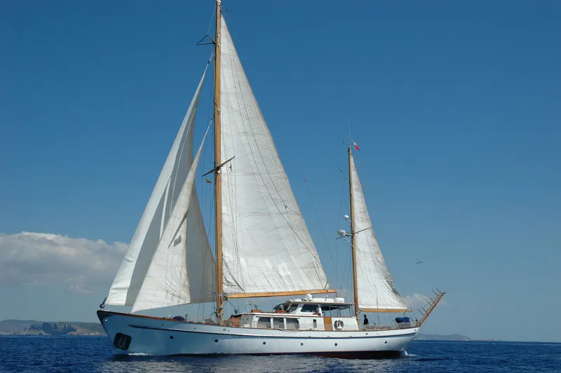 Sea Prince Yacht Photos Pics 