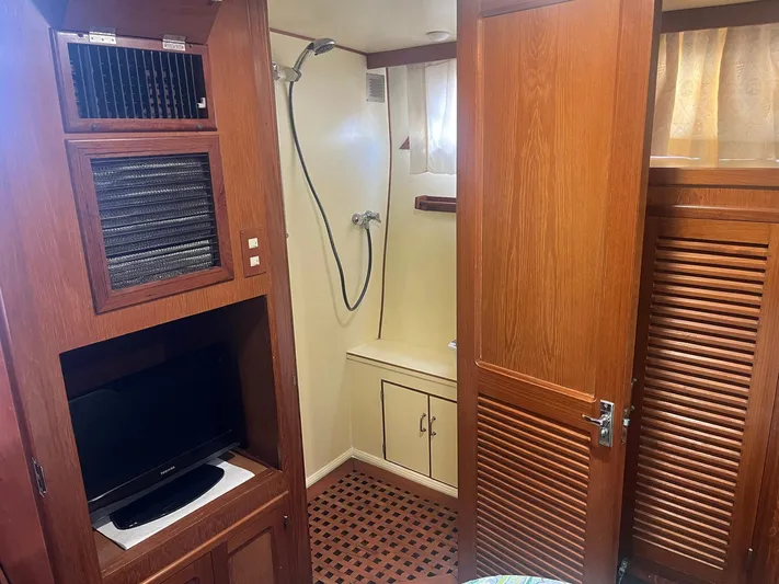 Sea Fever Yacht Photos Pics 