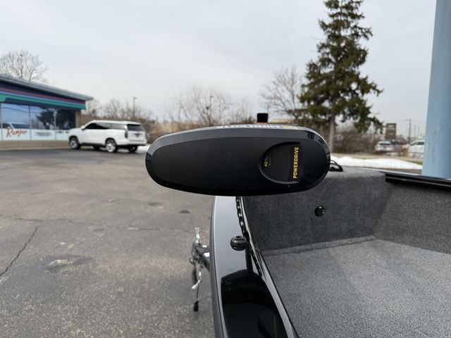 Tracker Bass Tracker Super Guide 16