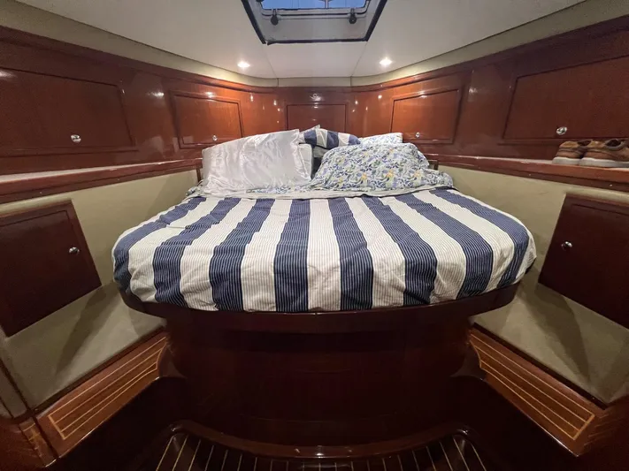 Heart Of Gold Yacht Photos Pics 