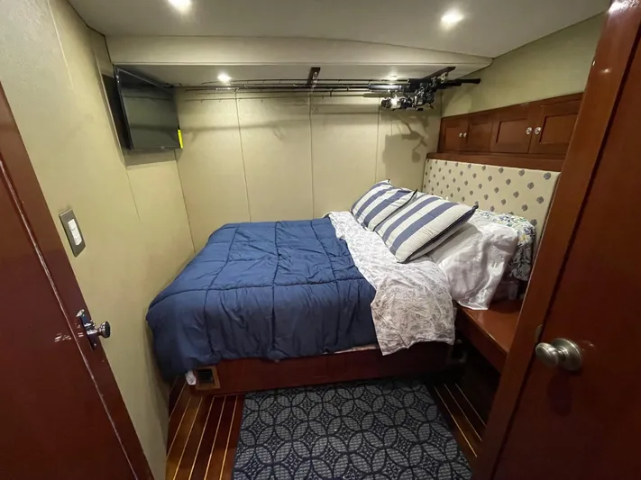 Heart Of Gold Yacht Photos Pics 