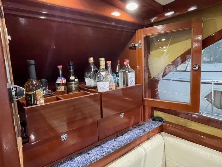 Heart Of Gold Yacht Photos Pics 