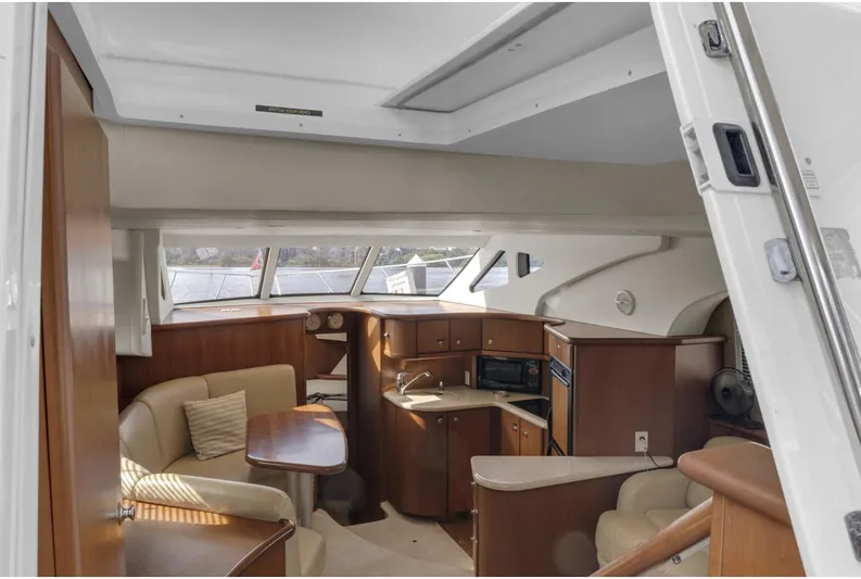 Byeee Yacht Photos Pics 