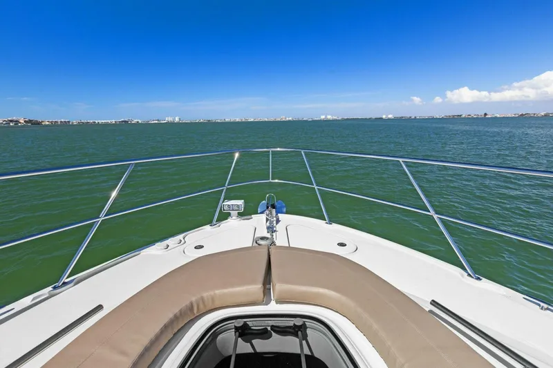 Prodigi Yacht Photos Pics 2017 Sea Ray 510 Fly - Image 14