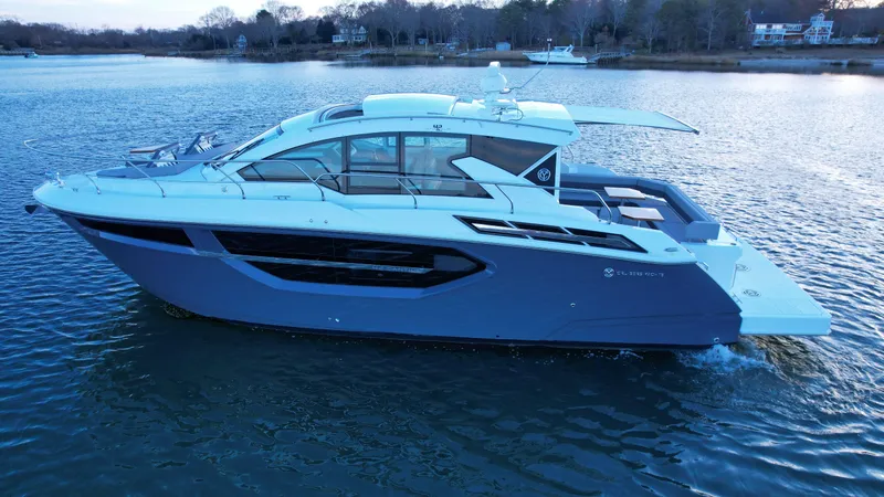 2023 Cruisers 42 Cantius Yacht Photos Pics 